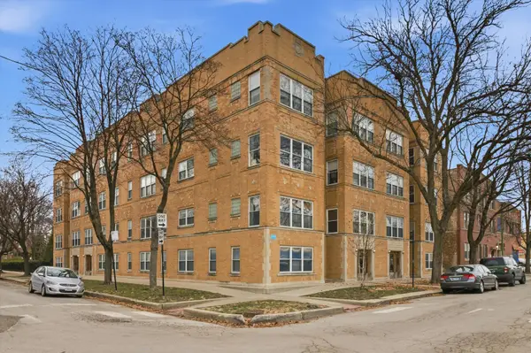 3808 W Belle Plaine Avenue #G, Chicago, IL 60618