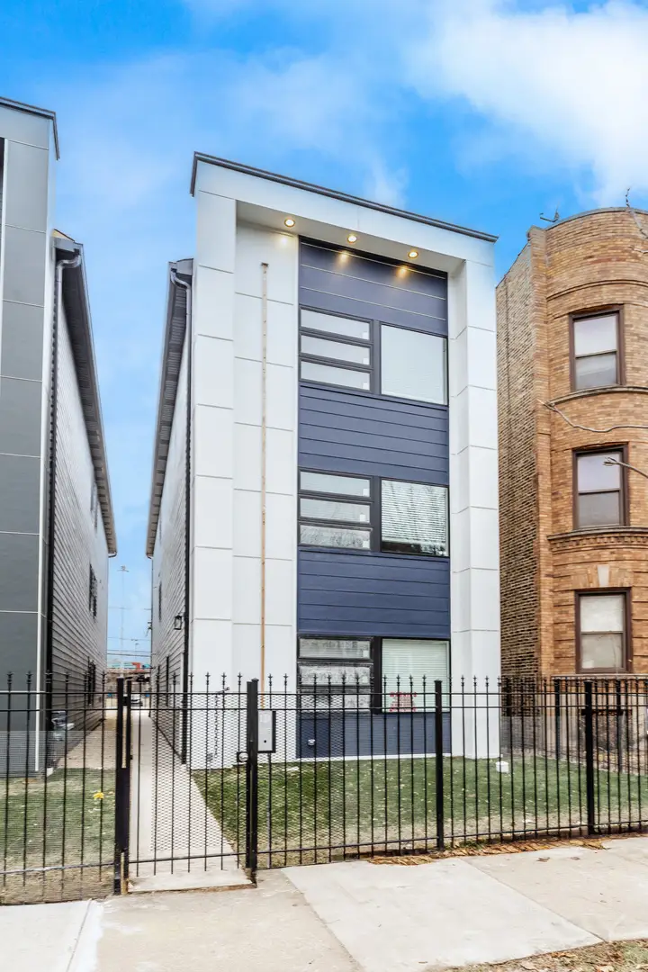 6220 S King Drive, Chicago, IL 60637 - Image #1