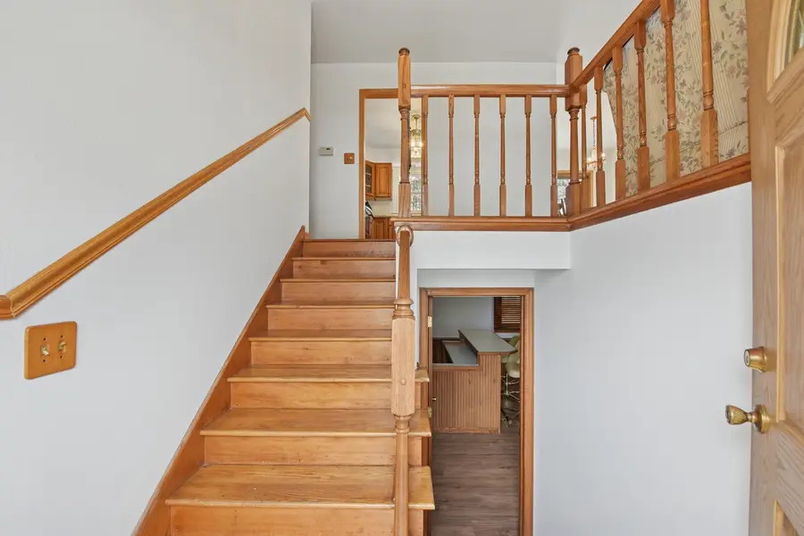 325 E Prairie Avenue, Lombard, IL 60148 - Image #2