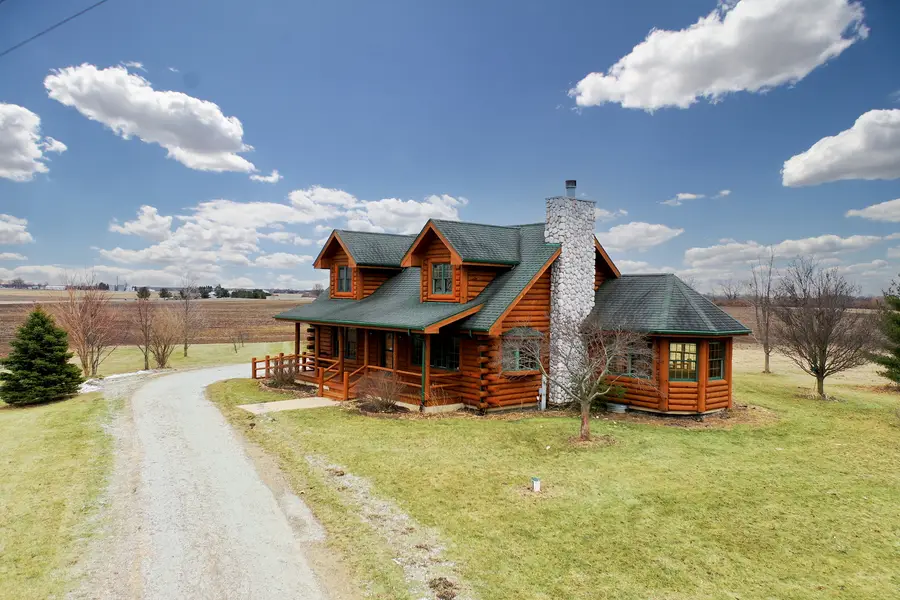 8872 E 7000n Road, Grant Park, IL 60940 - Image #2