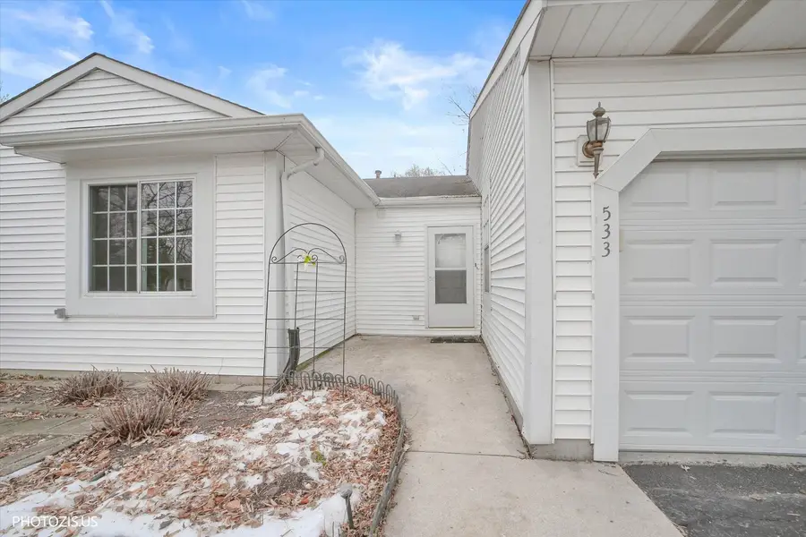 533 Lyon Drive, Buffalo Grove, IL 60089 - #2