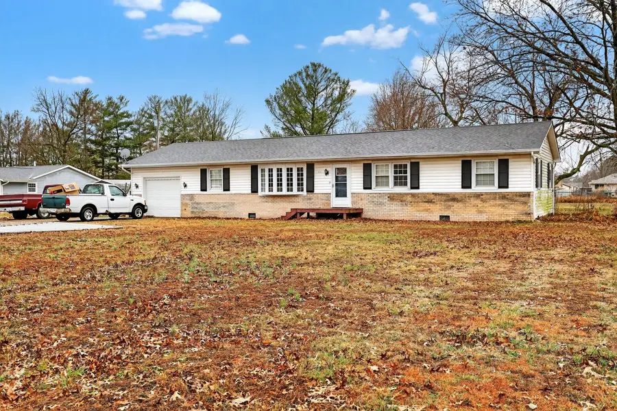 1531 Charleston Road, Salem, IL 62881 - Image #2