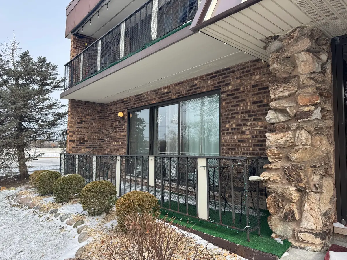 11101 O Gorman Drive #21A, Palos Hills, IL 60465 - Image #1