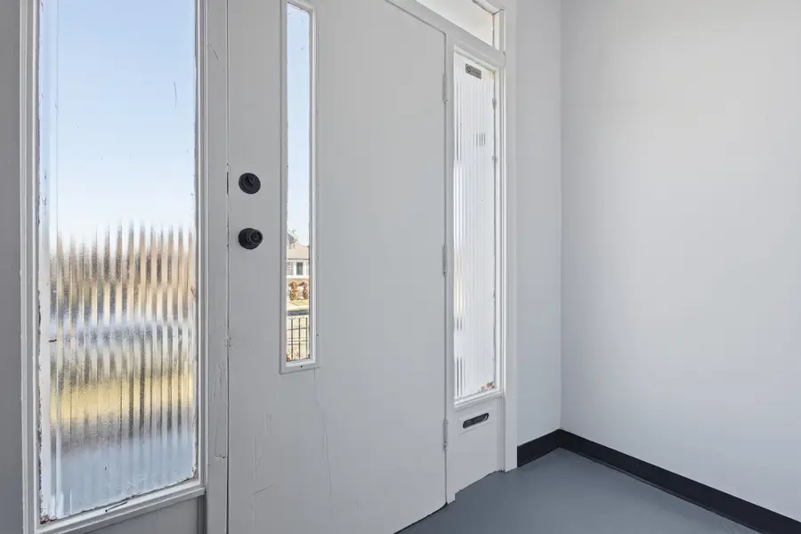 2102 S 50th Avenue, Cicero, IL 60804 - #3