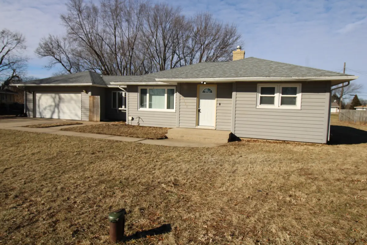 4193 Ardmore Avenue, Rockford, IL 61102 - #1