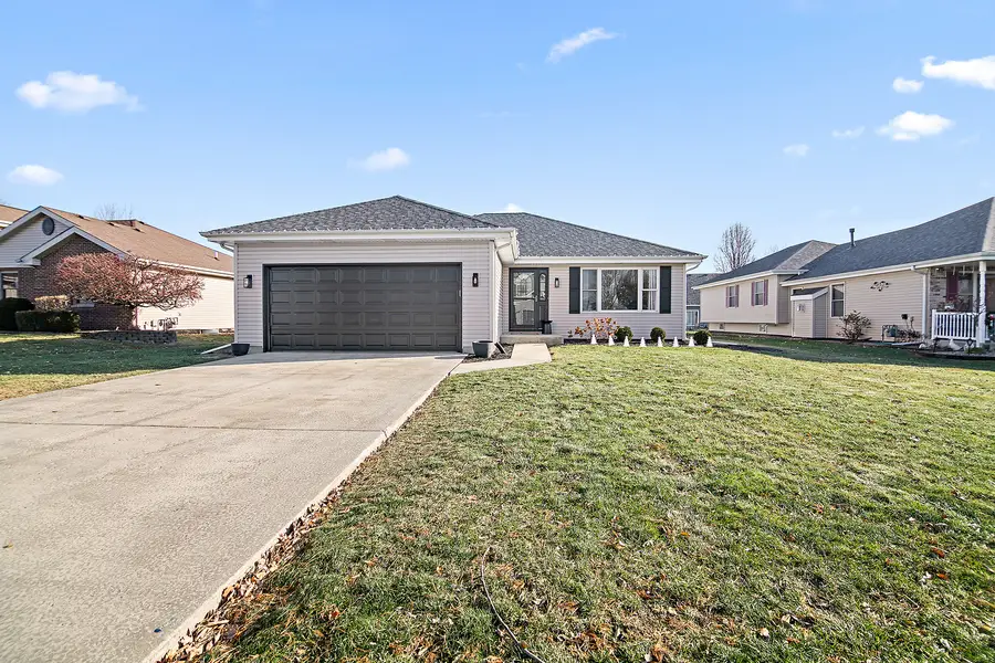 1420 E Cap Circle, Bourbonnais, IL 60914 - #2