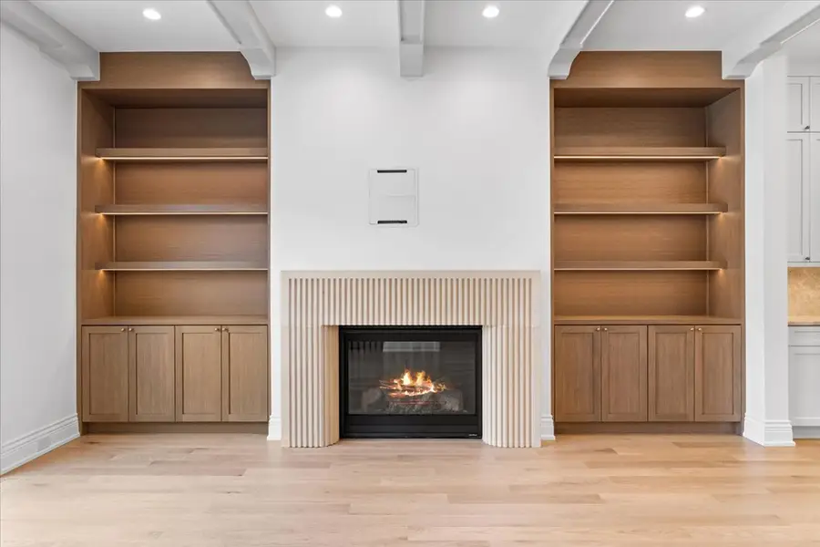 2119 N Seminary Avenue, Chicago, IL 60614 - #3