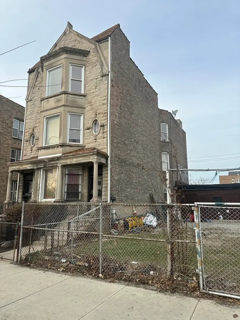 Address Withheld By Seller, Chicago, IL 60612 - #2