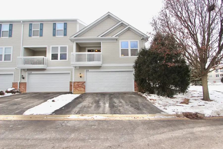 2711 Neubauer Circle, Lindenhurst, IL 60046 - Image #3