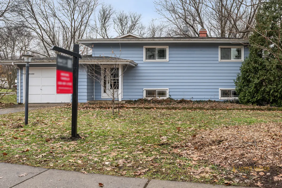 418 Glen Garry Road, Cary, IL 60013 - Image #1