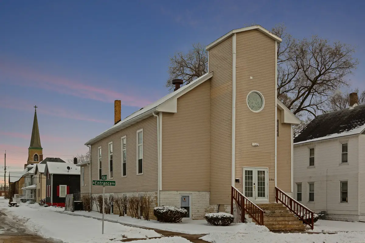 194 N Entrance Avenue, Kankakee, IL 60901 - #1