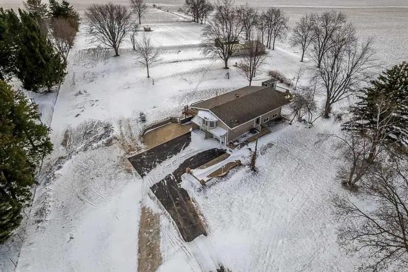 8611 Huber Road, Belvidere, IL 61008 - Image #3