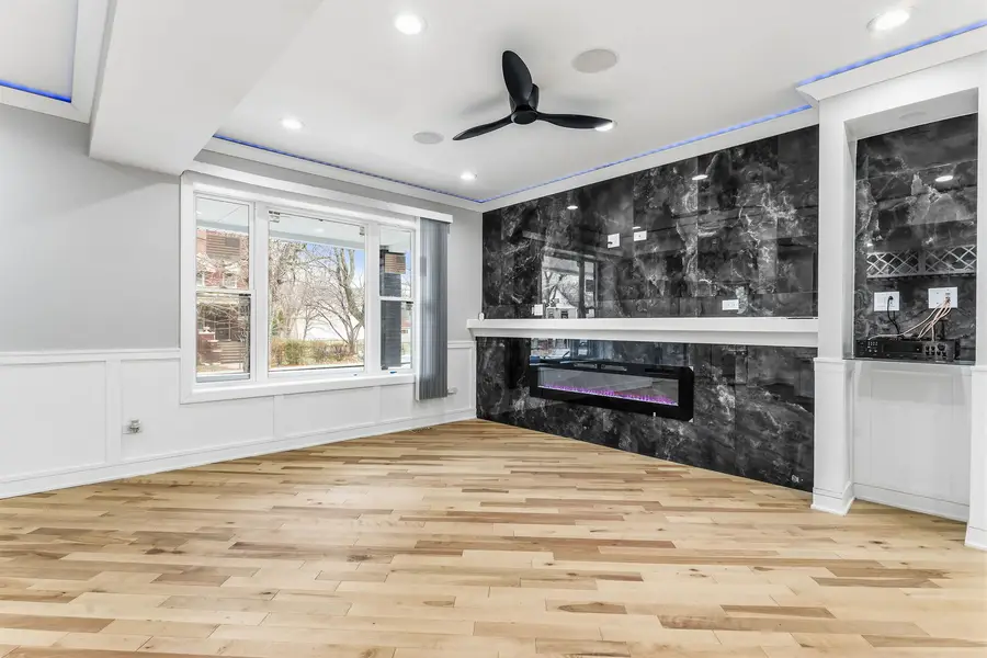 9410 S Champlain Avenue, Chicago, IL 60619 - Image #2