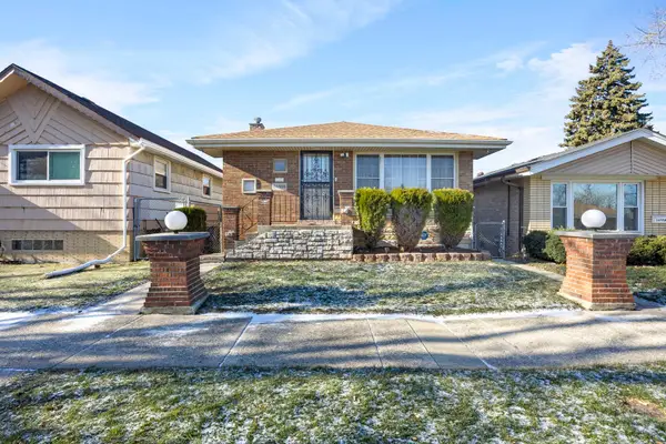 16508 Emerald Avenue, Harvey, IL 60426