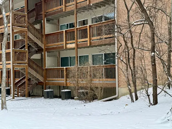 5880 Forest View Road #A, Lisle, IL 60532