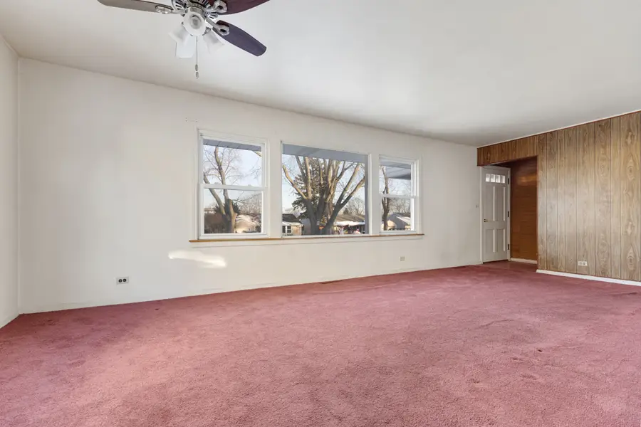 1122 Alfini Drive, Des Plaines, IL 60016 - Image #3