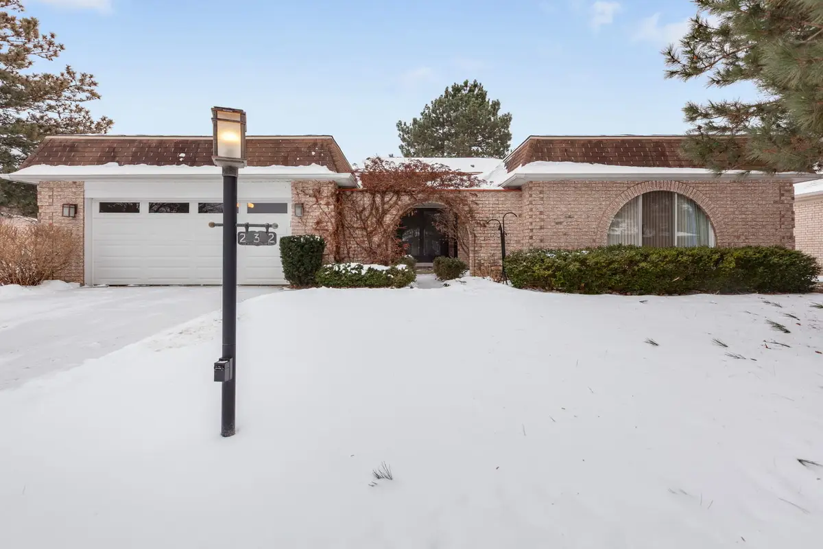 232 Arrowwood Drive, Northbrook, IL 60062 - #1