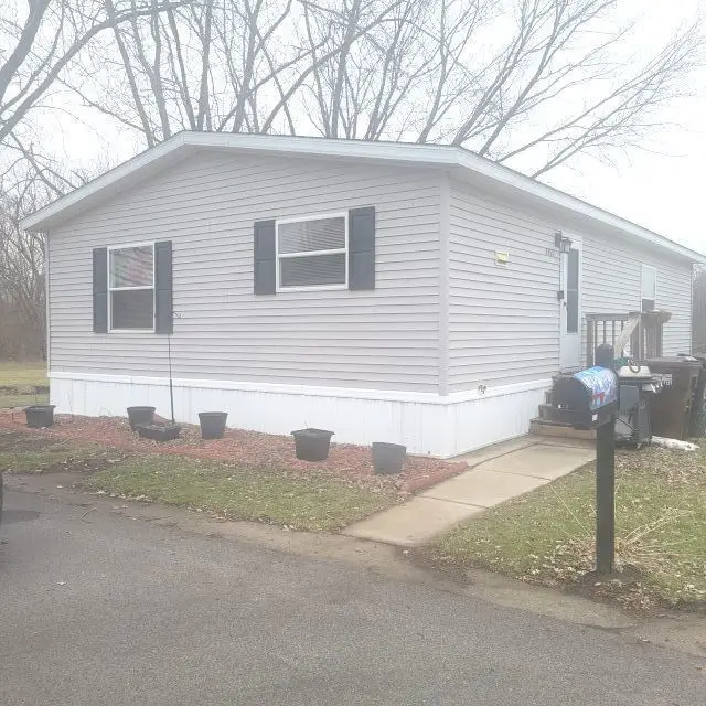 2639 Lilac Lane, Sycamore, IL 60178 - Image #1