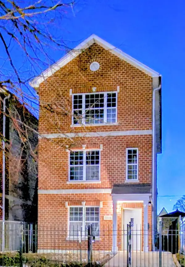 304 N Parkside Avenue, Chicago, IL 60644