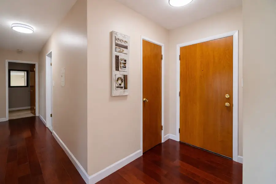 1321 S Finley Road #419, Lombard, IL 60148 - Image #3