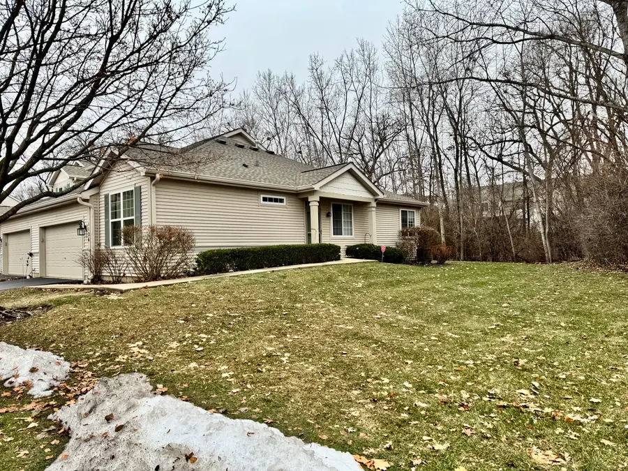 1126 N Oakwood Drive #1126, Fox Lake, IL 60020 - Image #2