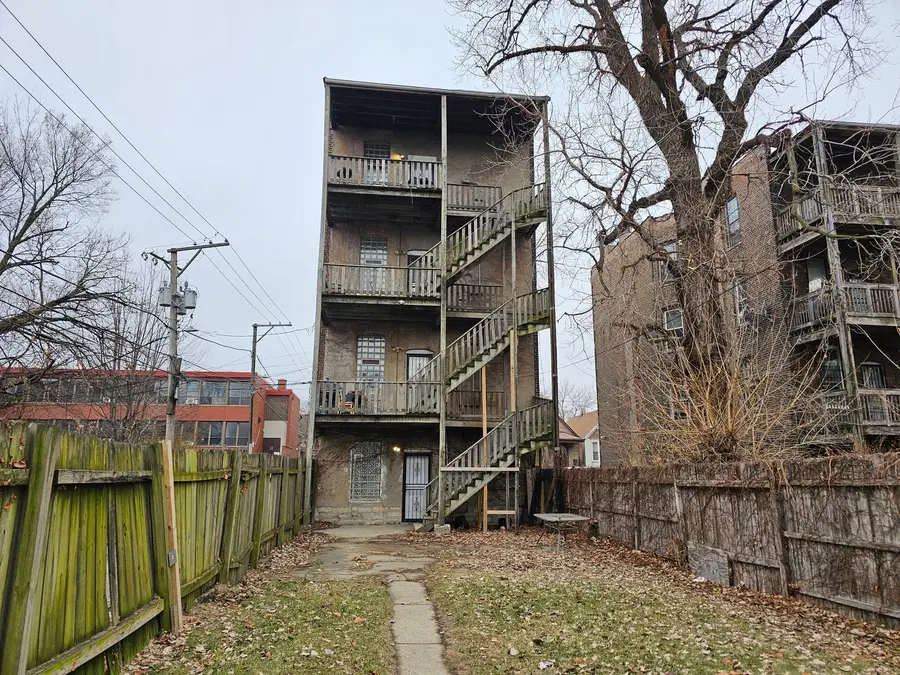 9041 S Burley Avenue, Chicago, IL 60617 - Image #2