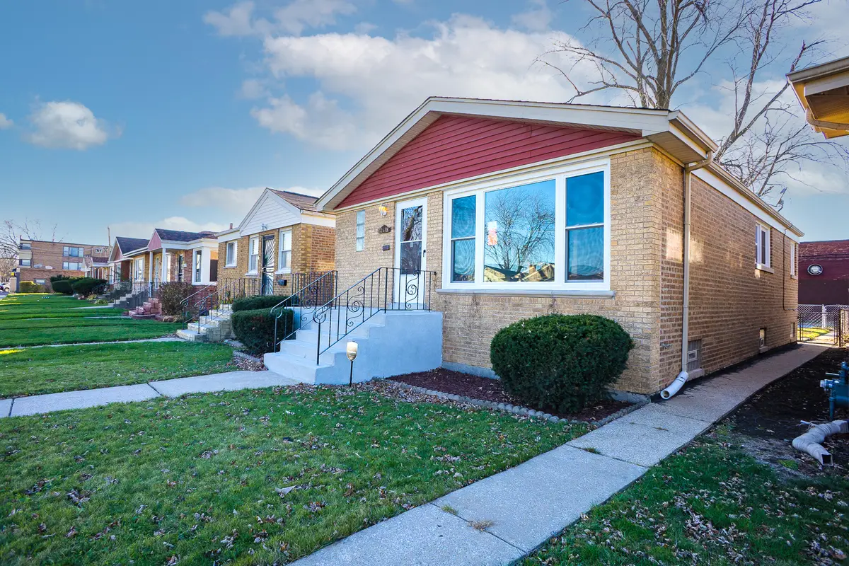 12618 S Justine Street, Calumet Park, IL 60827 - Image #1