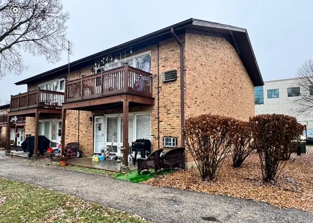 2208 Arbor Circle #1, Downers Grove, IL 60515 - Image #3