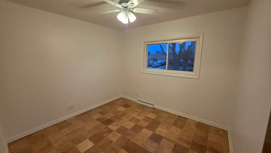 887 Ingram Place, Des Plaines, IL 60016 - Image #3