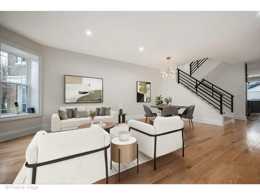 2334 N Oakley Avenue, Chicago, IL 60647 - Image #3