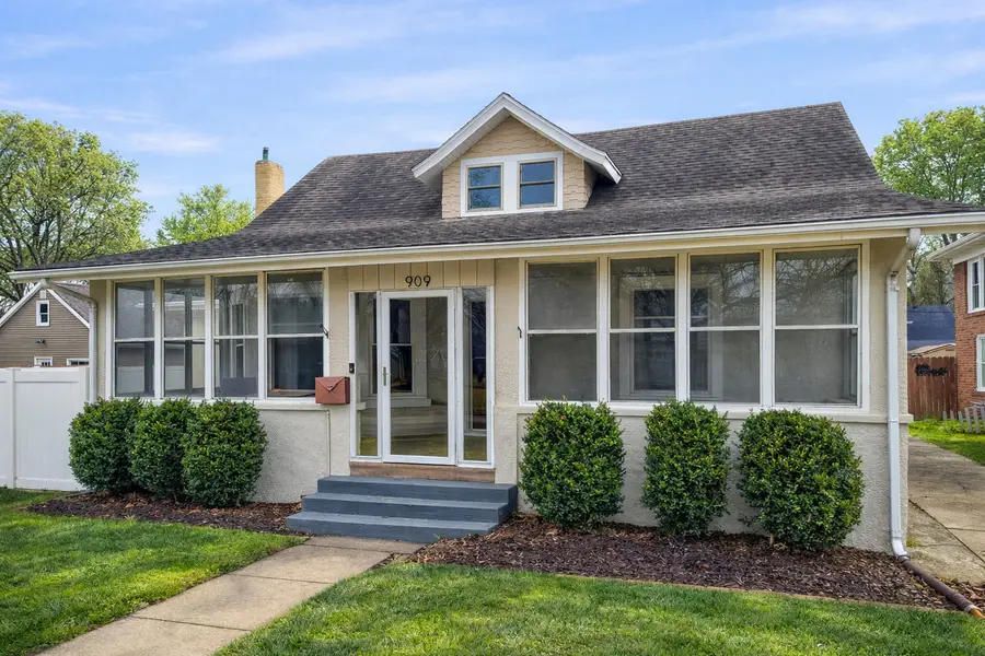 909 Congress Street, Ottawa, IL 61350 - Image #2