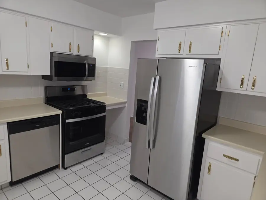 1115 N Harlem Avenue #1C, Oak Park, IL 60302 - Image #2