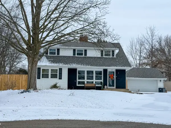 1126 W Stover Street, Freeport, IL 61032