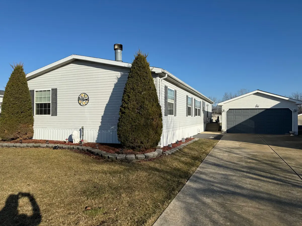 361 Daffodil Lane, Matteson, IL 60443 - Image #1