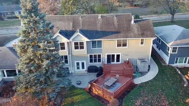 293 Abbotsford Court, Glen Ellyn, IL 60137 - Image #2