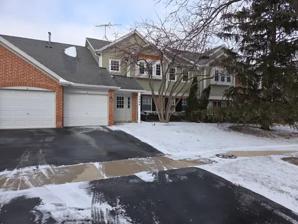 2466 Charleston Drive #1, Schaumburg, IL 60193