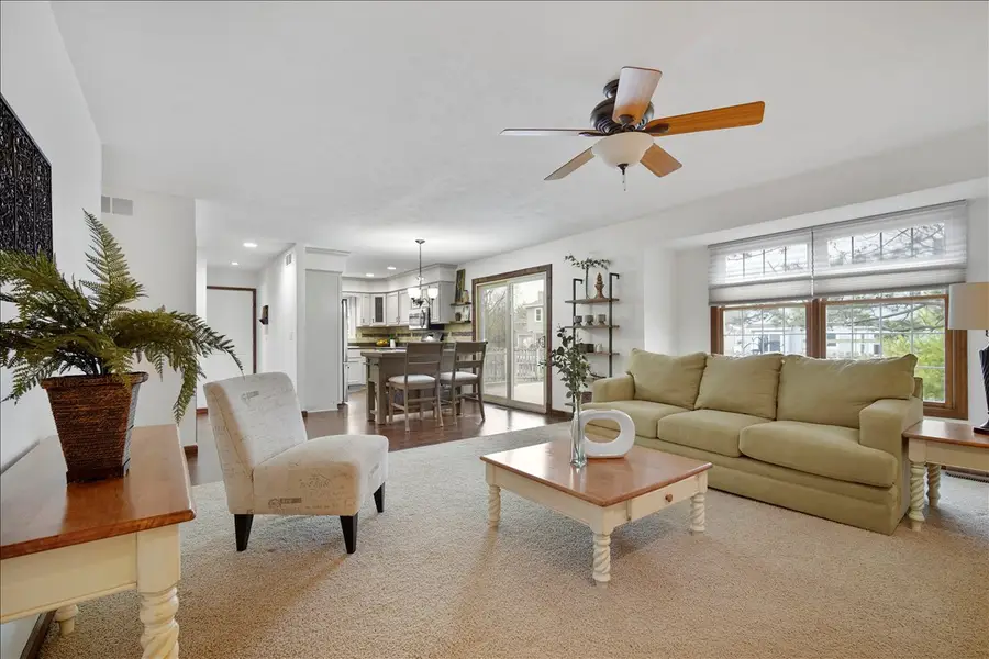 Address Withheld By Seller, Bloomington, IL 61704 - Image #3