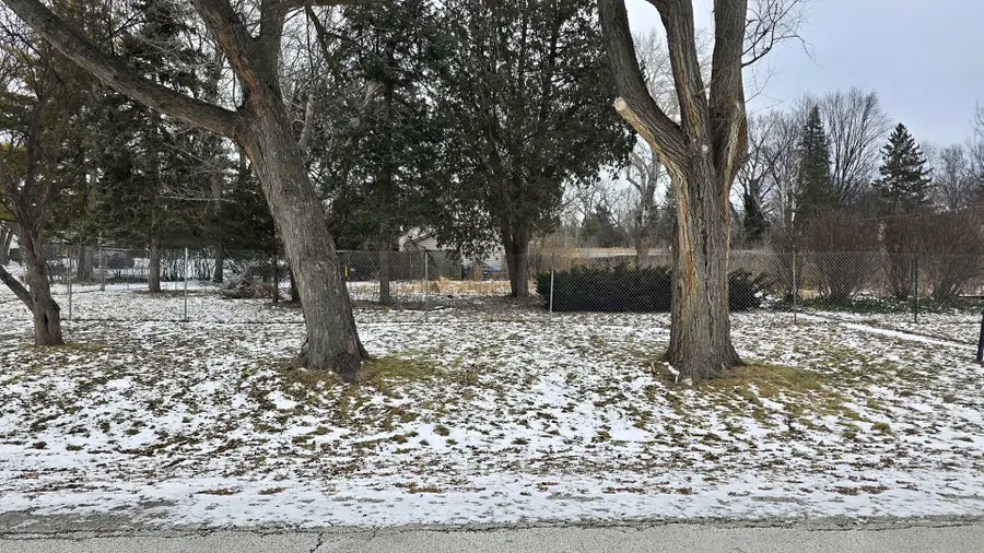 100 Hawthorne Place, Prospect Heights, IL 60070 - Image #3