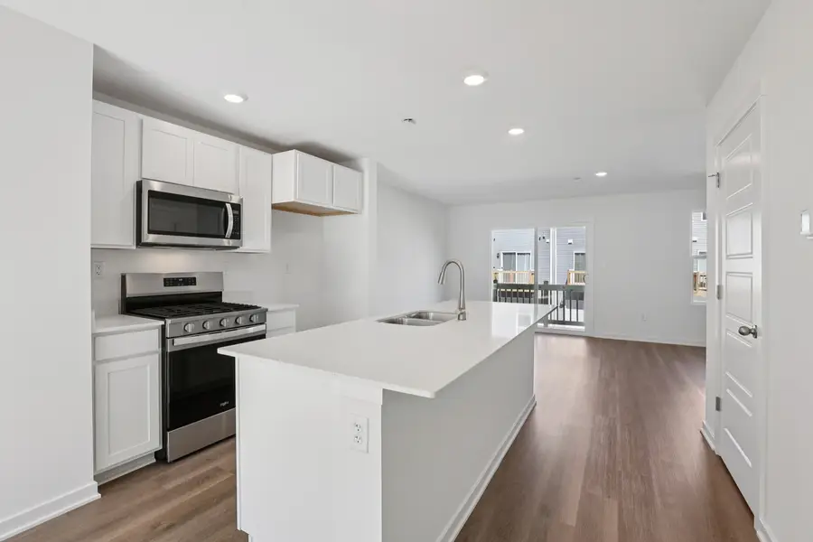 6500 Linden Trail #B, Wonder Lake, IL 60097 - Image #2