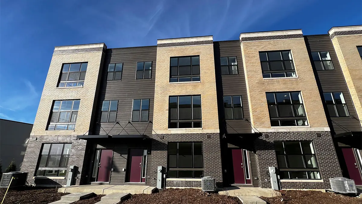 383 Summit Circle, Lombard, IL 60148 - Image #1