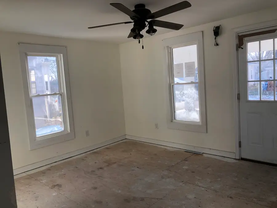 529 E Timber Street, Pontiac, IL 61764 - Image #2