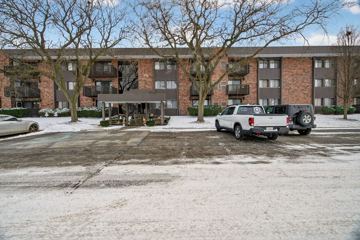 1504 Woodbridge Road #1A, Joliet, IL 60436 - Image #1