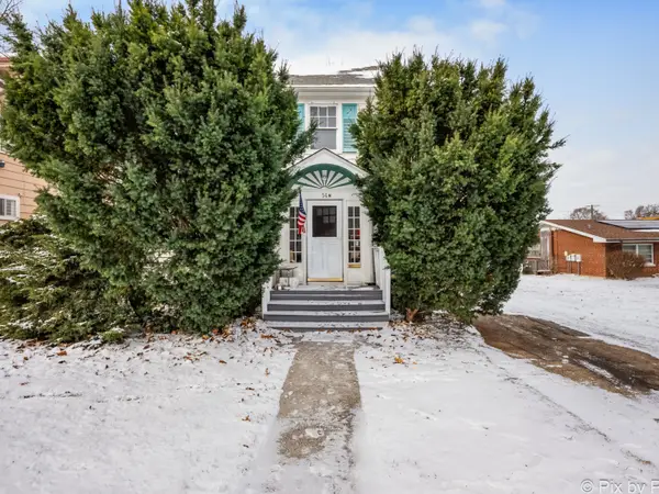 14 N Highland Avenue, Aurora, IL 60506