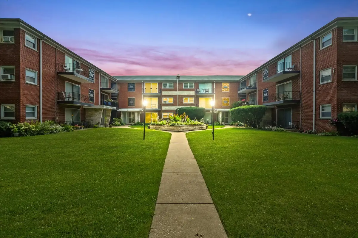 129 N Mason Avenue #105, Chicago, IL 60644 - Image #1