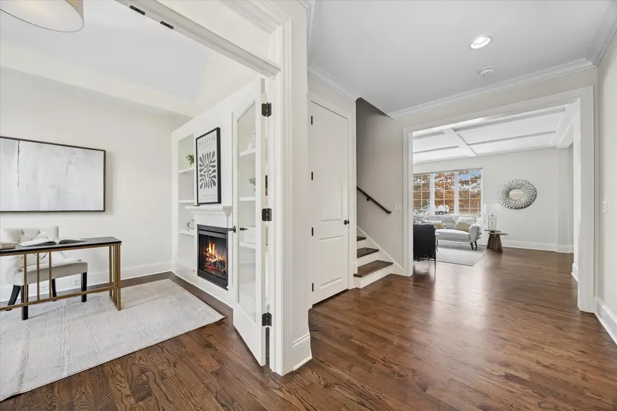 355 W First Avenue, Elmhurst, IL 60126 - Image #2