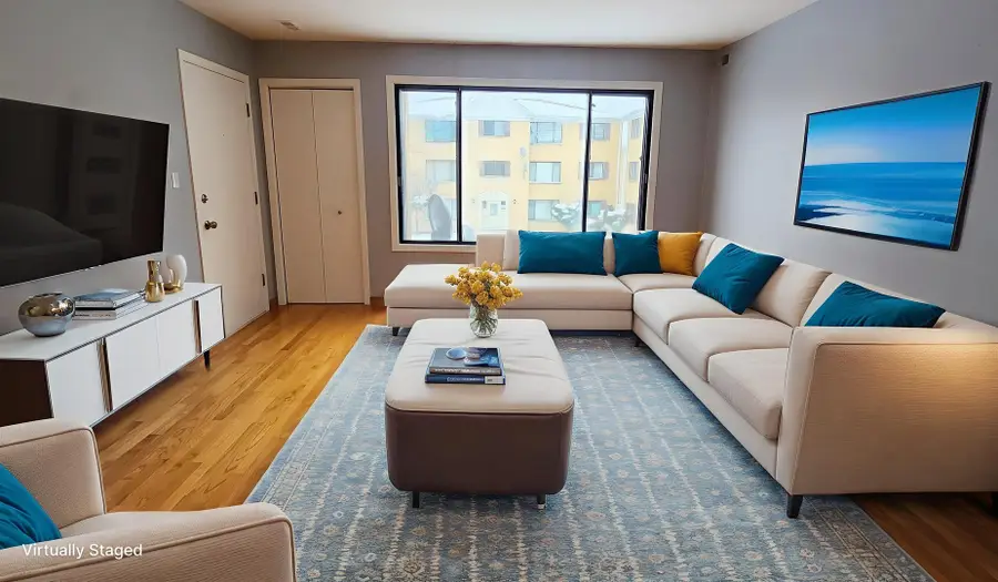 9375 Hamilton Court #E, Des Plaines, IL 60016 - Image #3