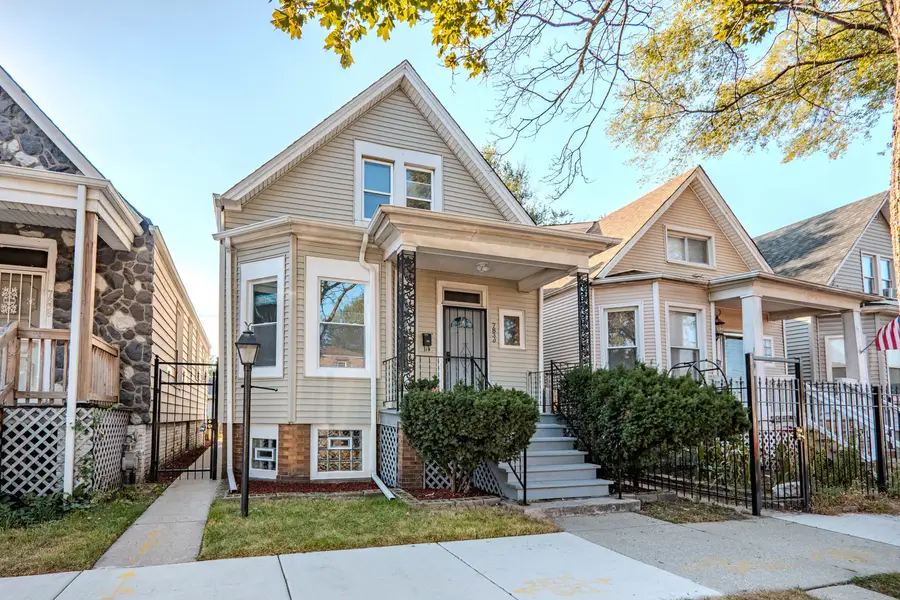7836 S Saint Lawrence Avenue, Chicago, IL 60619 - Image #2