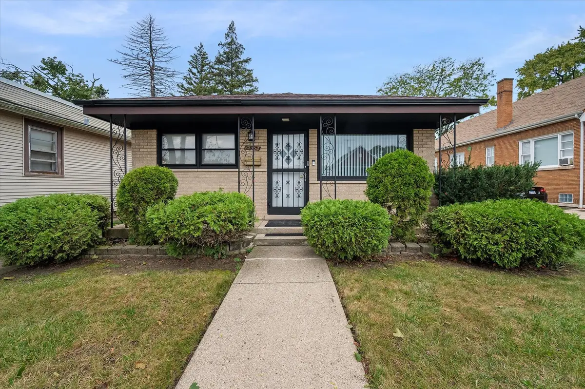 12356 S Carpenter Street, Calumet Park, IL 60827 - Image #1