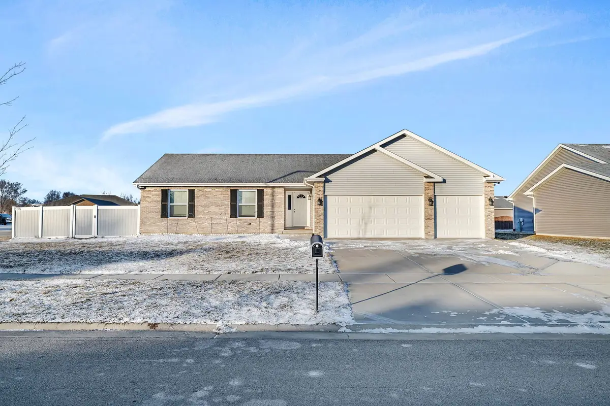 250 S Short Drive, Coal City, IL 60416 - Image #1