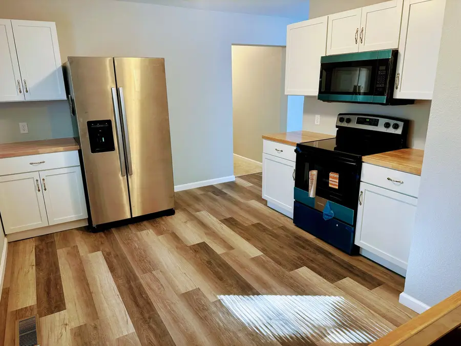 1516 N Mattis Avenue, Champaign, IL 61821 - Image #3